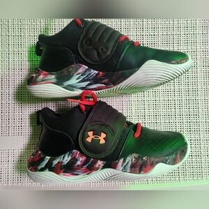 Under Armour Sneakers